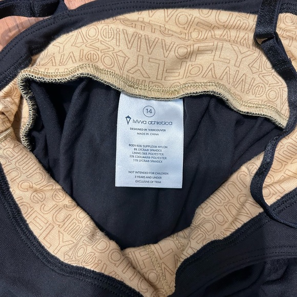 2 IVIVA tank tops - Picture 3 of 5